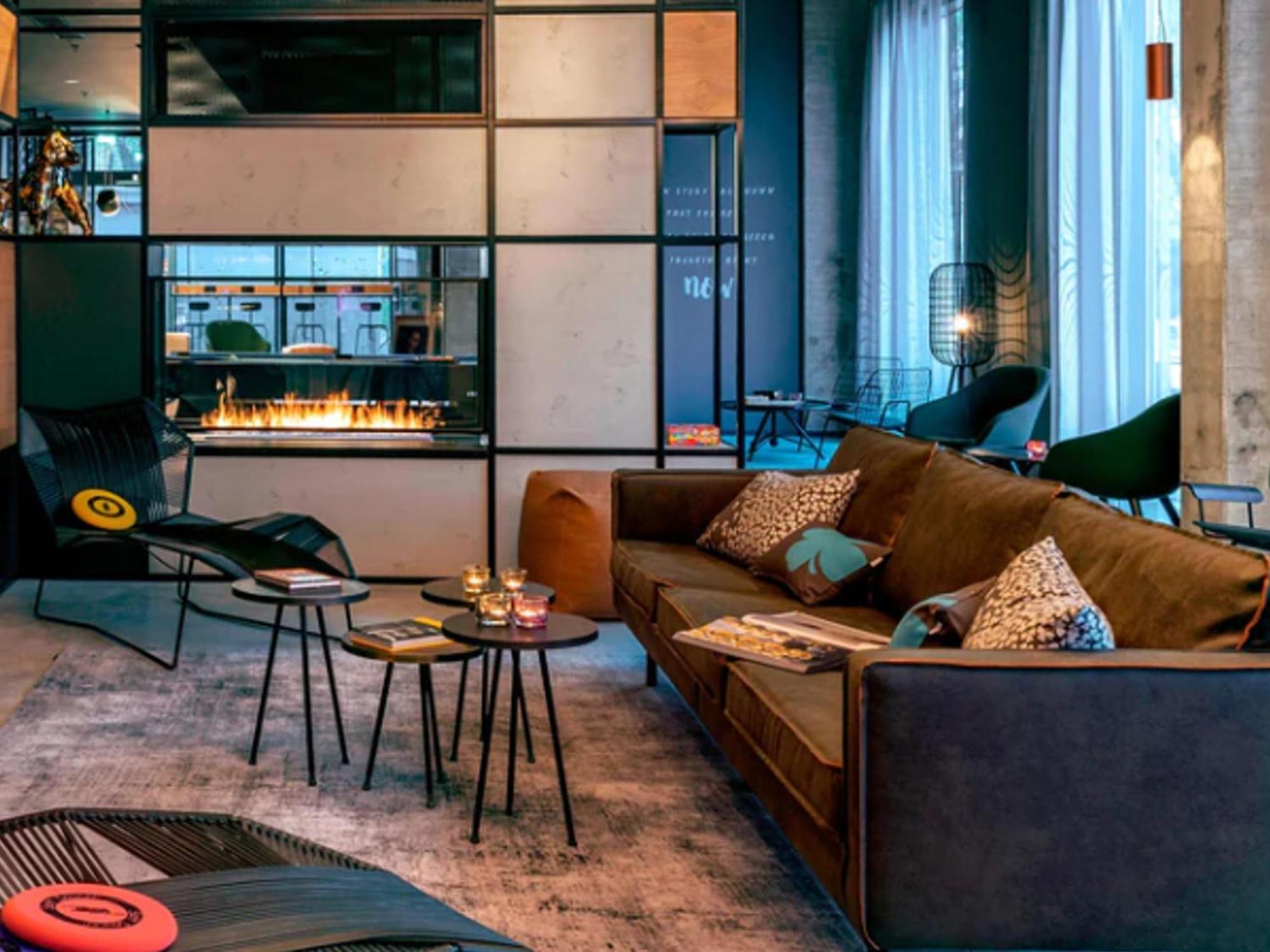 Hotel Moxy Milan Linate Airport Segrate Esterno foto