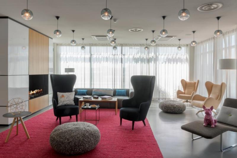 Hotel Moxy Milan Linate Airport Segrate Esterno foto